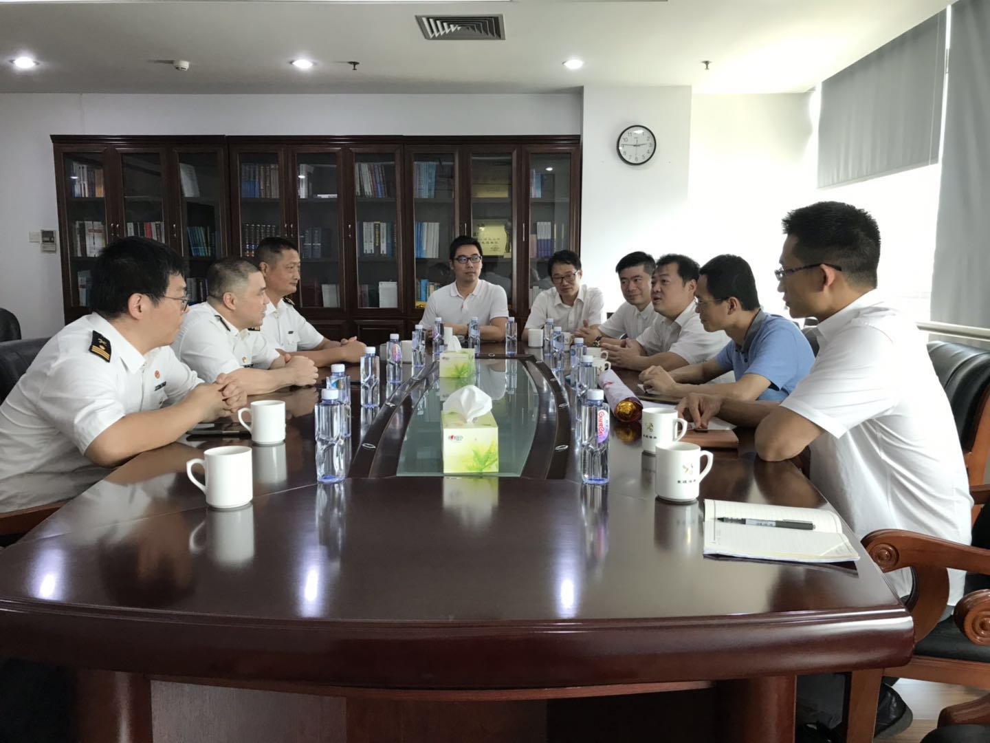 0904-01.jpg 0904-01.jpg